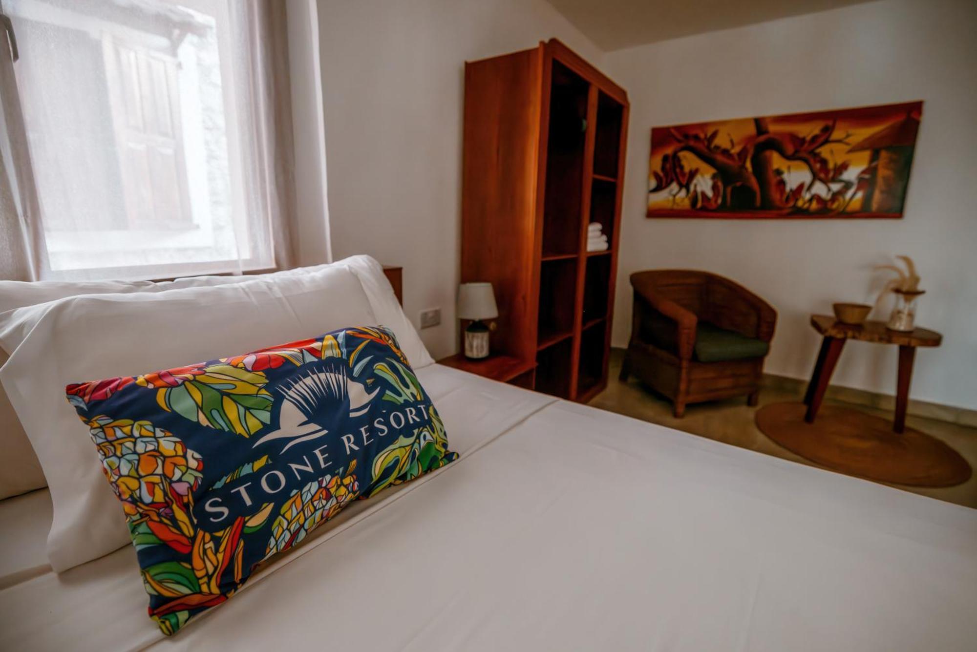 Stone Resort Kiwengwa  Bilik gambar